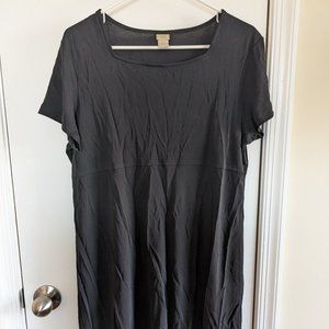 Vintage Short Sleeve Black Dress